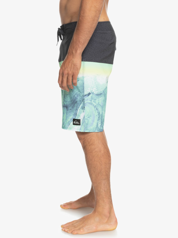 Surfsilk Panel 20" - Boardshorts for Young Men  EQYBS04659
