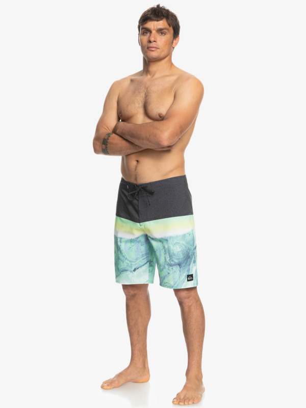 Surfsilk Panel 20" - Boardshorts for Young Men  EQYBS04659