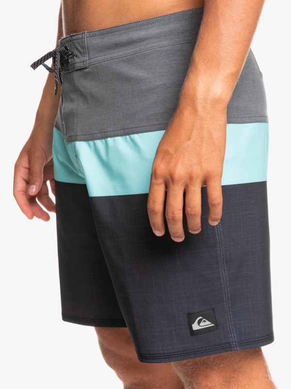 Surfsilk Panel 20" - Boardshorts for Young Men  EQYBS04659