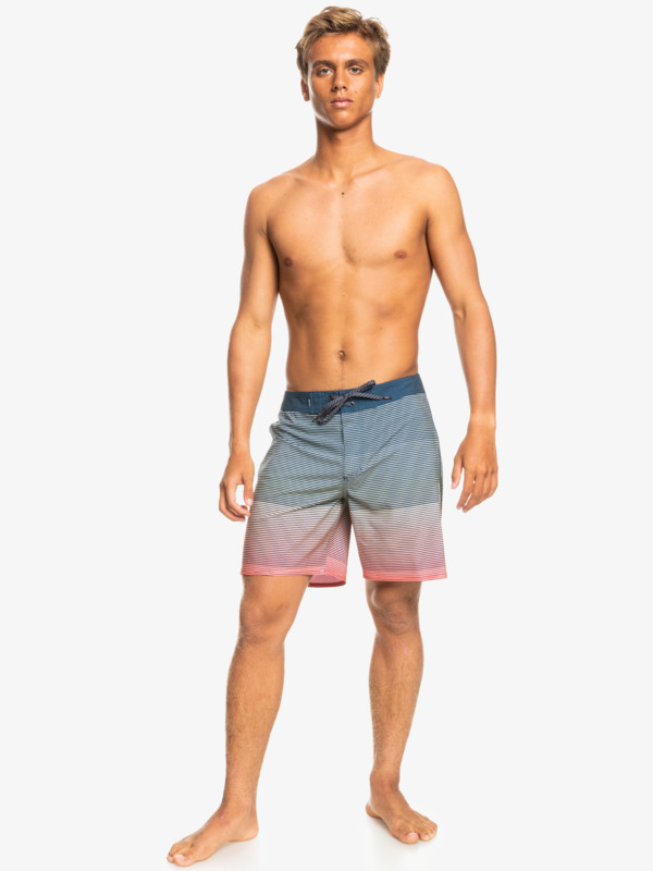 Surfsilk Massive 17" - Board Shorts for Men  EQYBS04660