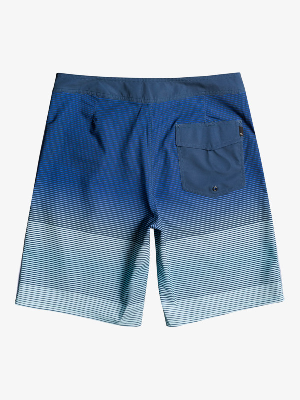 Surfsilk Massive 20" - Boardshorts for Young Men  EQYBS04661