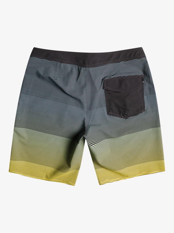 Surfsilk Massive 20" - Boardshorts for Young Men  EQYBS04661