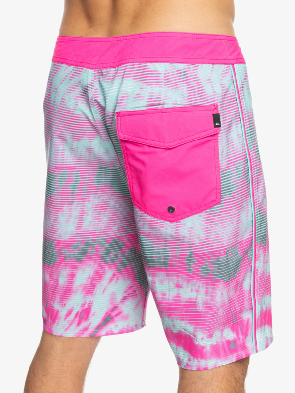 Surfsilk Massive 20" - Boardshorts for Young Men  EQYBS04661