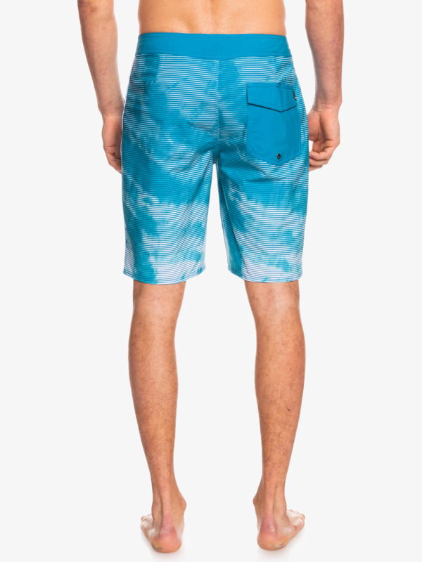 Surfsilk Massive 20" - Boardshorts for Young Men  EQYBS04661