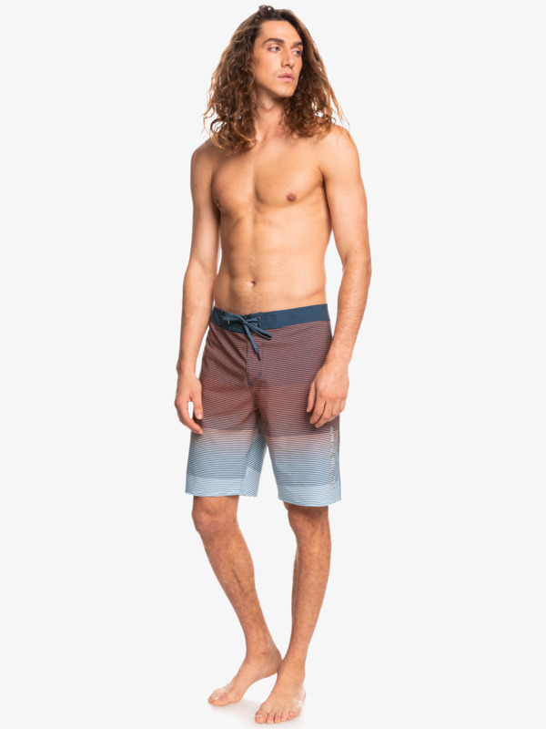 Surfsilk Massive 20" - Boardshorts for Young Men  EQYBS04661