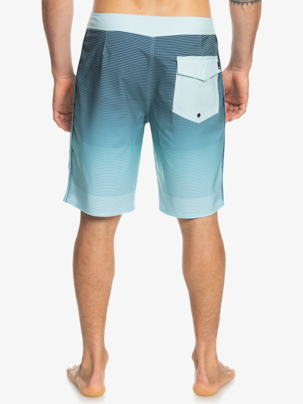 Surfsilk Massive 20" - Boardshorts for Young Men  EQYBS04661