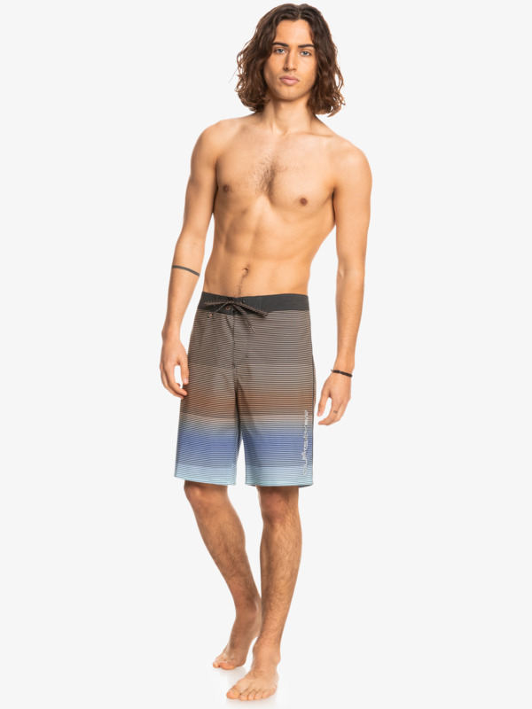 Surfsilk Massive 20" - Boardshorts for Young Men  EQYBS04661