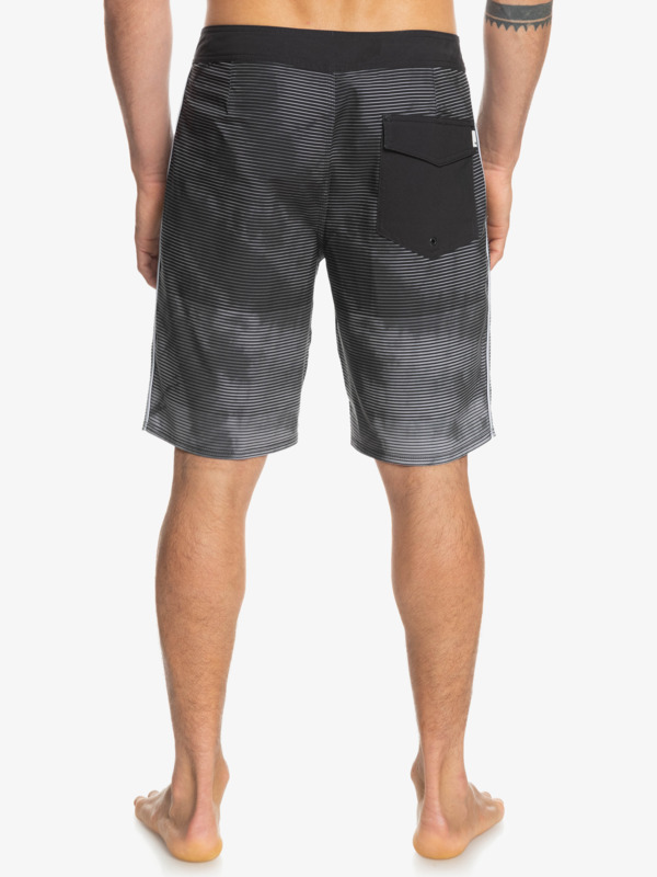 Surfsilk Massive 20" - Boardshorts for Young Men  EQYBS04661