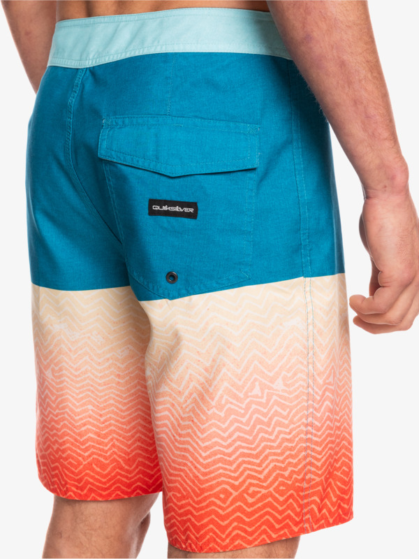 Everyday Five 0 20" - Board Shorts for Men  EQYBS04676