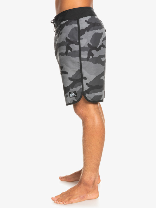 Everyday Scallop 19" - Board Shorts for Men EQYBS04678