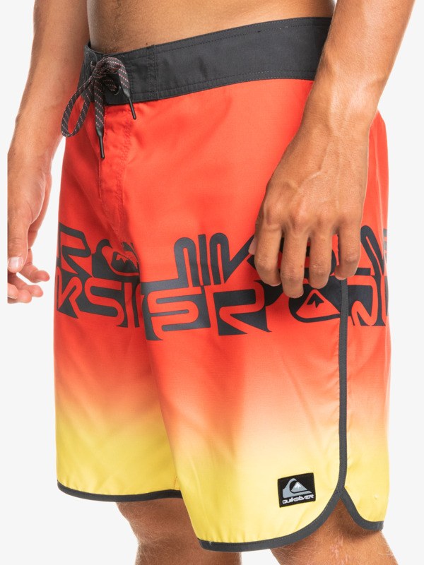 Everyday Scallop 19" - Board Shorts for Men  EQYBS04678