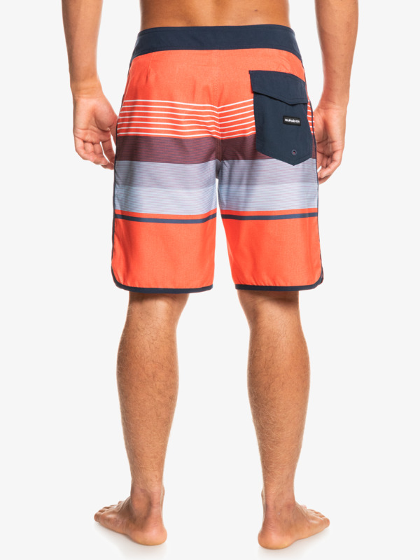 Everyday Scallop 19" - Board Shorts for Men  EQYBS04678
