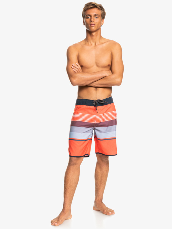 Everyday Scallop 19" - Board Shorts for Men  EQYBS04678