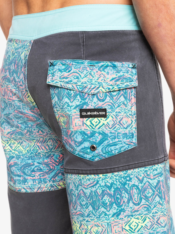 Surfsilk Juxtaposed 18" - Board Shorts for Men  EQYBS04687