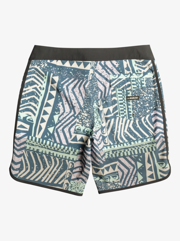 Highlite Scallop 19" - Board Shorts for Men  EQYBS04761