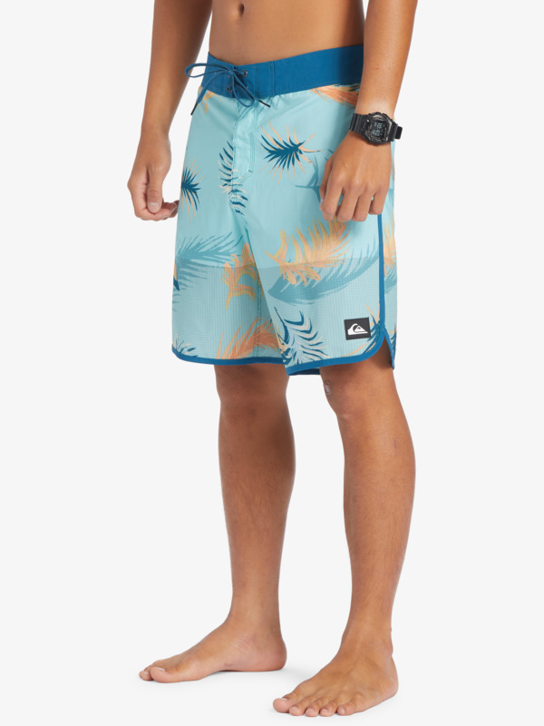 Highlite Scallop 19" - Board Shorts for Men  EQYBS04761