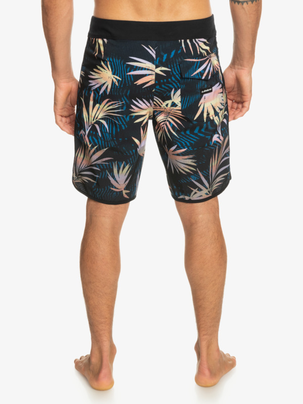 Highlite Scallop 19" - Board Shorts for Men  EQYBS04761