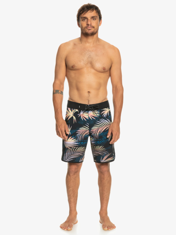 Highlite Scallop 19" - Board Shorts for Men  EQYBS04761