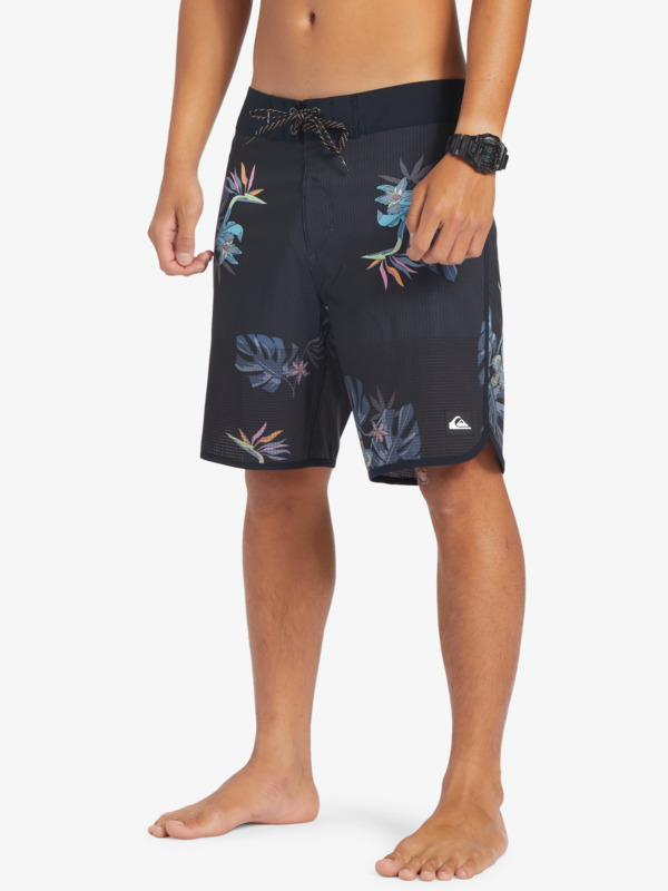 Highlite Scallop 19" - Board Shorts for Men  EQYBS04761