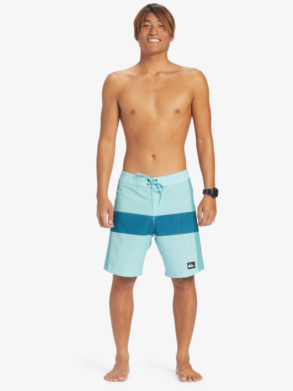 Highlite Arch 19" - Board Shorts for Men  EQYBS04763
