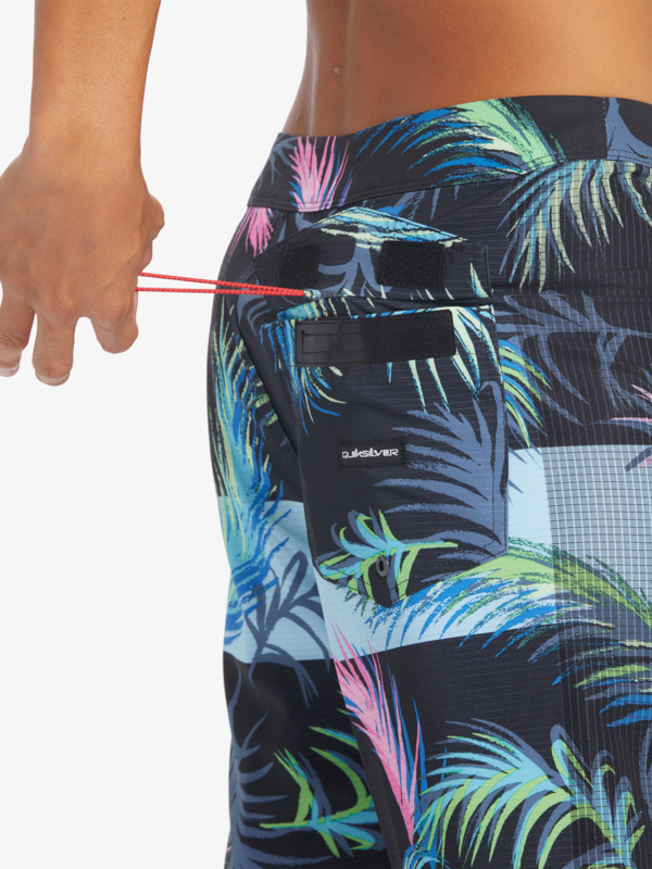 Highlite Arch 19" - Board Shorts for Men  EQYBS04763