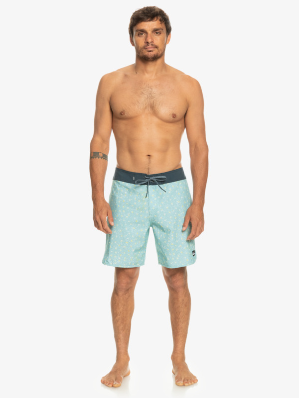 Surfsilk Scallop 18" - Board Shorts for Men  EQYBS04770