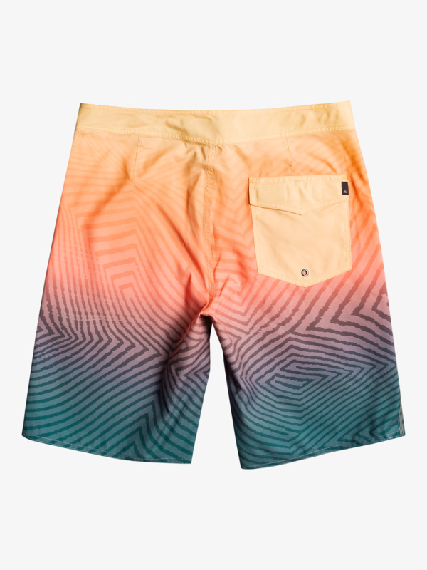 Everyday Warp Fade 20" - Board Shorts for Men  EQYBS04790