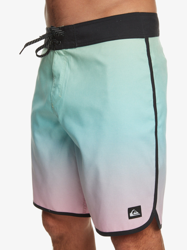 Everyday Scallop 19" - Board Shorts for Men  EQYBS04791
