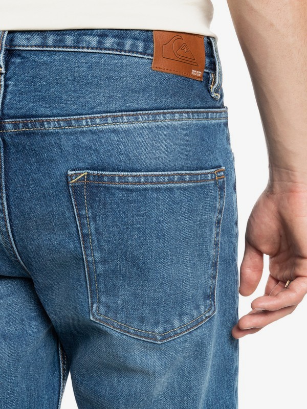 Modern Wave Aged - Straight Fit Jeans for Men  EQYDP03404