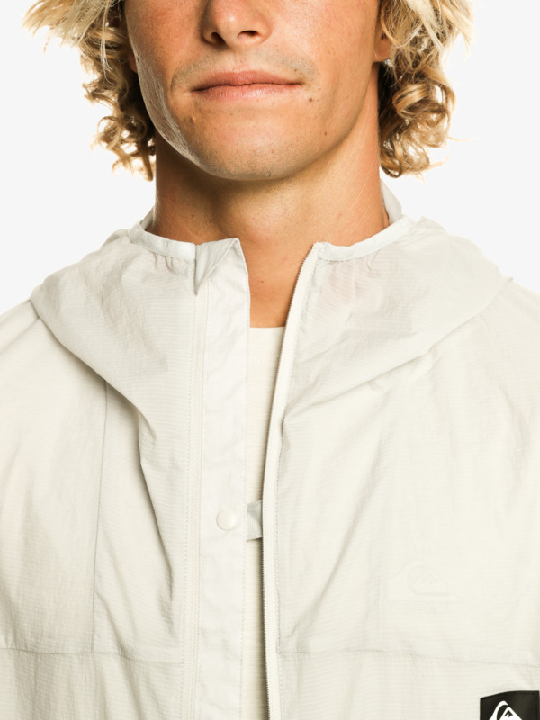 Summit Run - Windbreaker for Men  EQYJK03944