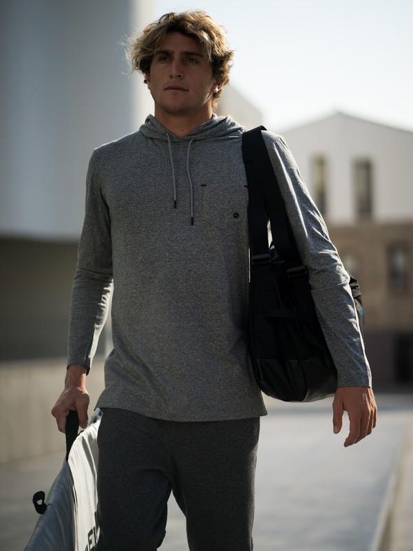 quiksilver, Гидротолстовка c длинным рукавом Adapt UPF 30, MEDIUM GREY HEATHER (kpvh) 0 Гидротолстовка c длинным рукавом Adapt UPF 30 Черный EQYKT03829 Quiksilver