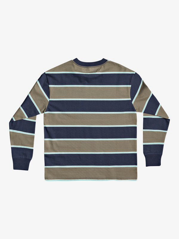 caucasian barrel shirt