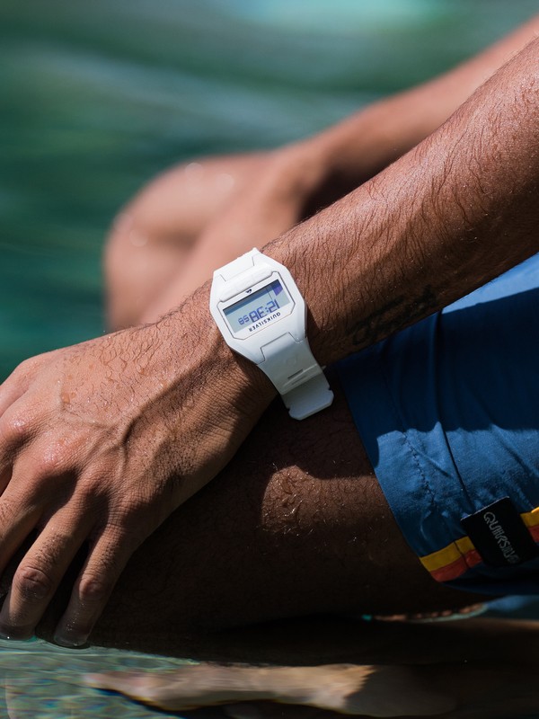 quiksilver stringer tide watch