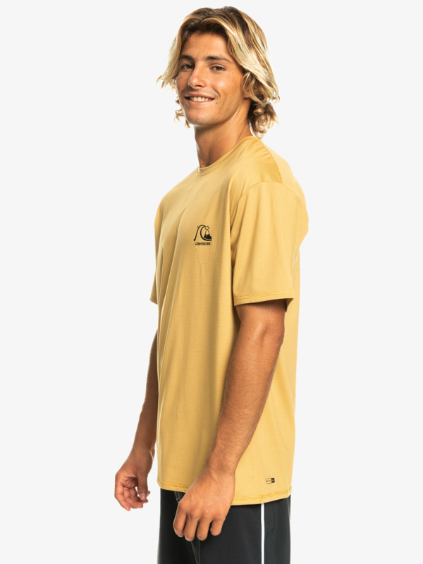 Heritage Heather - Short Sleeve UPF 50 Surf T-Shirt for Men  EQYWR03382