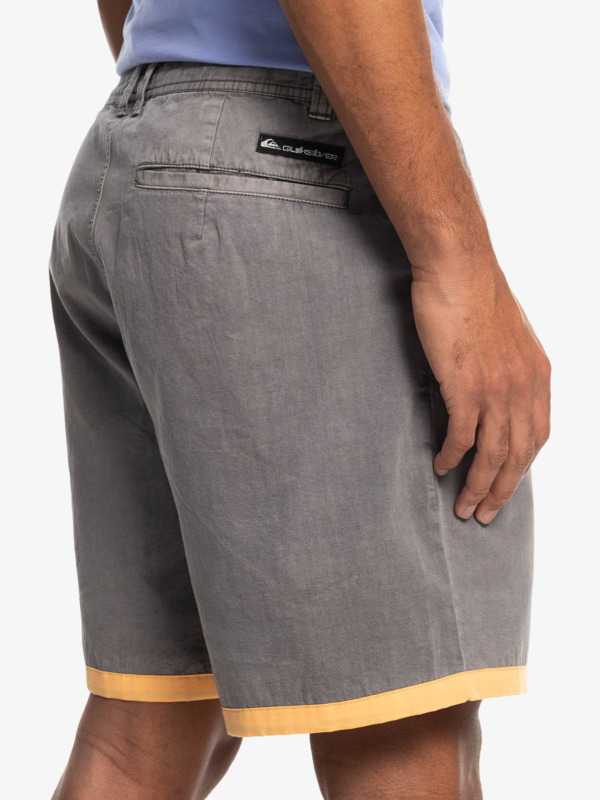 Quiksilver x Stranger Things The Mike 2022 - Pleated Shorts for Men  EQYWS03817