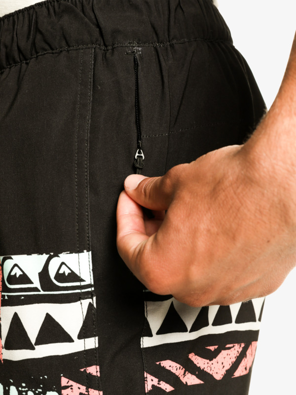 Omni Stretch 17" - Training Shorts for Men  EQYWS03835