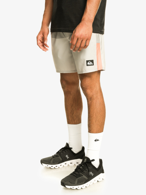 Omni Stretch 17" - Training Shorts for Men  EQYWS03835
