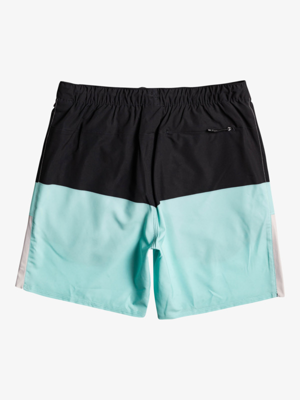 Omni 17" Training Shorts  EQYWS03836