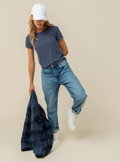 1 Womens Frozen Night Short Sleeve T-Shirt Blue ERJZT05366 Roxy