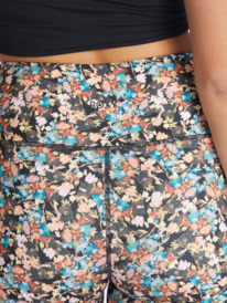 6 Kaileo High Waisted Biker Shorts Black ARJNS03194 Roxy