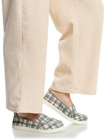 1 Minnow Faux Fur-Lined Slip-On Shoes Grey ARJS600490 Roxy