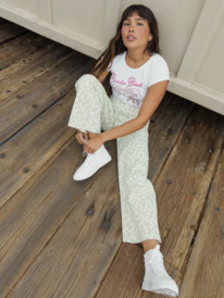 4 Coastal Cruisin Mid-Top Shoes White ARJS700165 Roxy