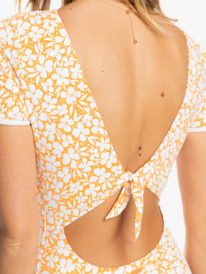 5 Womens Pretty Short Sleeve One-Piece Swimsuit Orange ERJWR03711 Roxy