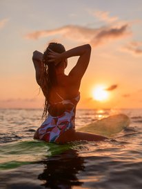 Beach Classics - One-Piece Swimsuit for Women  ERJX103371