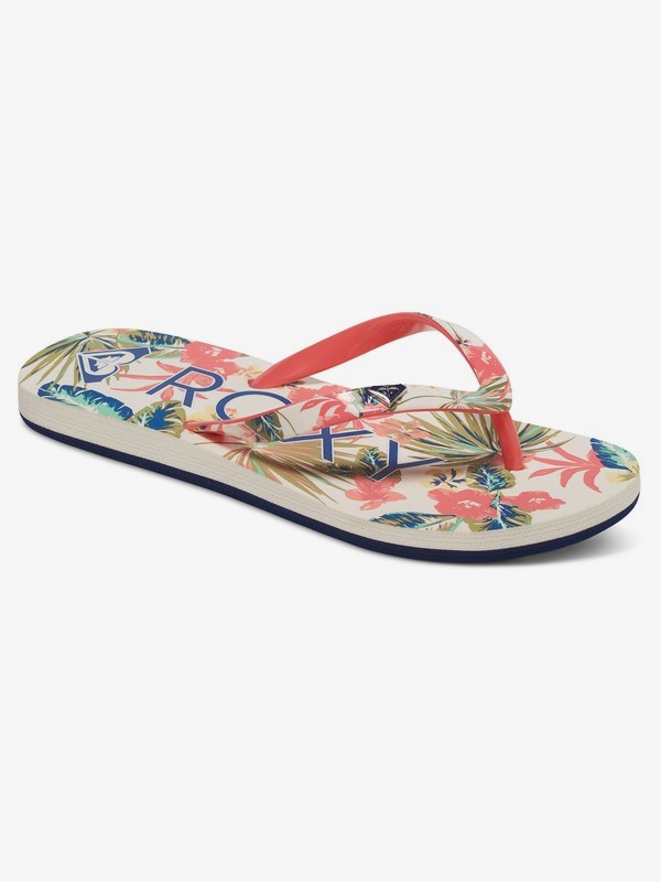 girls red flip flops