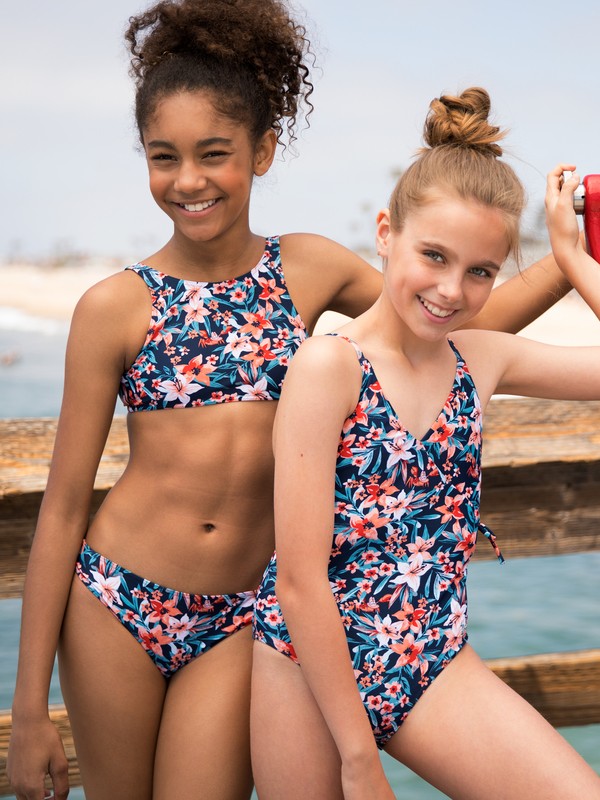 roxy, Ariel Sebastian Floral One-Piece Swimsuit, DRESS BLUES SEBASTIAN FLORAL B (btk7) 0 Ariel Sebastian Floral One-Piece Swimsuit Blue ARGX103021 Roxy