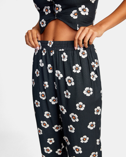 6 New Yume Beach Pants Black AVJNP00131 RVCA