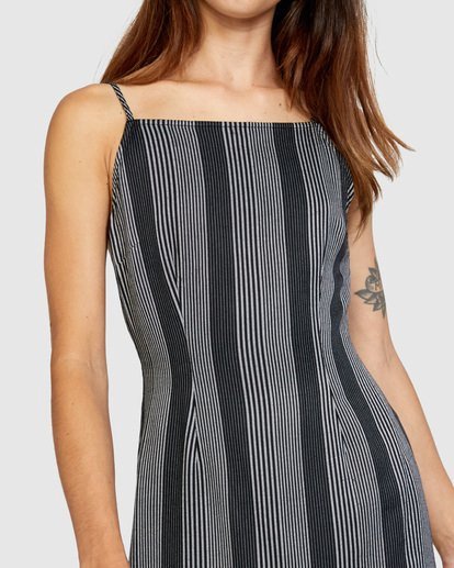 6 Timeout Dress Black AVJWD00156 RVCA