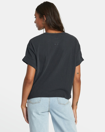 1 Ptc Roll It Embroidered Tee Black AVJZT00478 RVCA