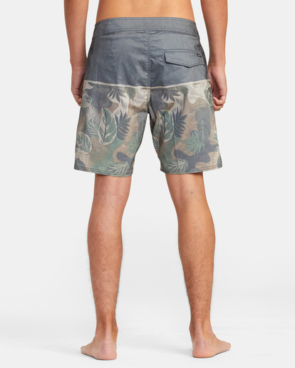 2 County Boardshorts 18" Black AVYBS00120 RVCA